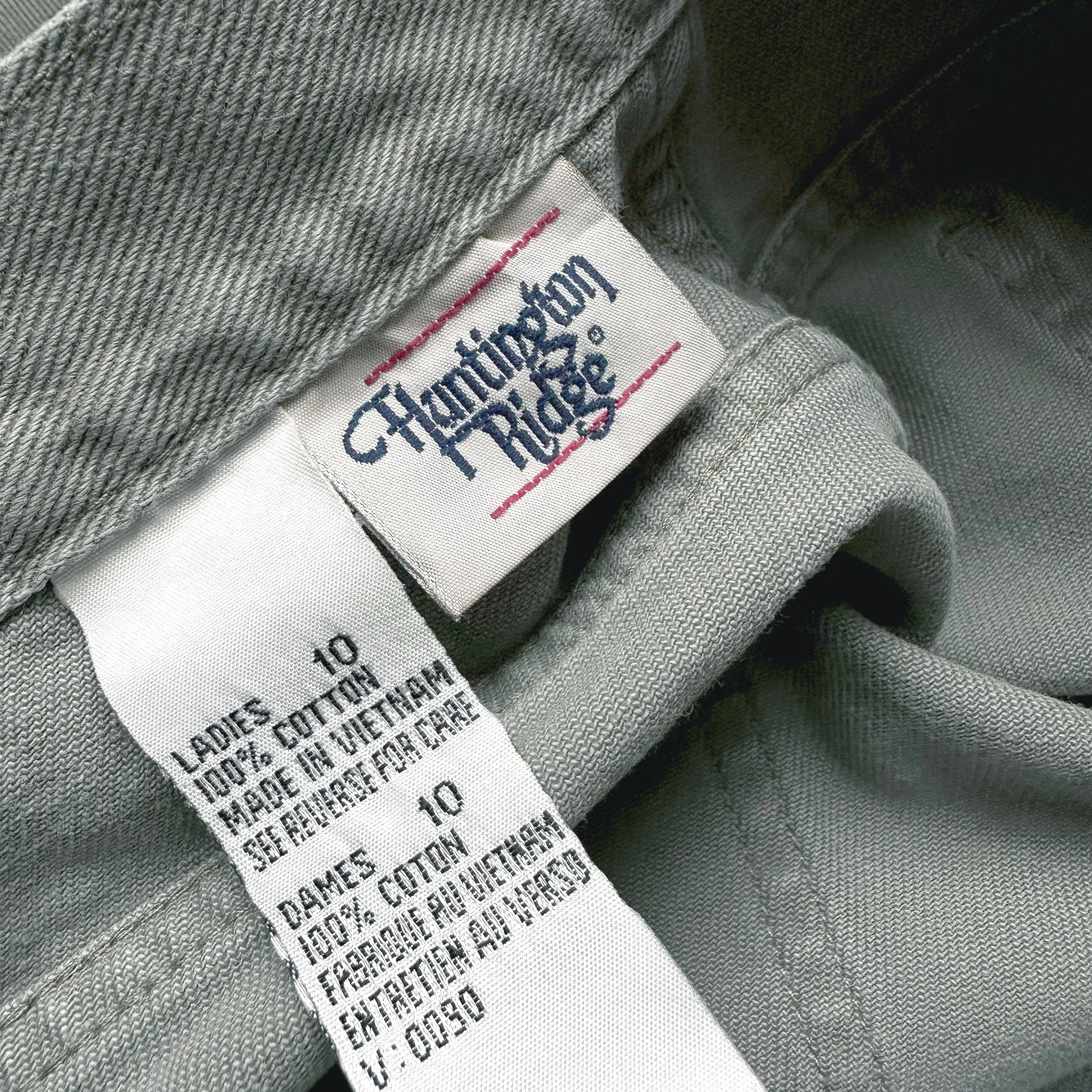 1980s - 1990s Grey Soft High-Waisted Tapered Leg Relaxed Faded Mom Jeans - Waist 28