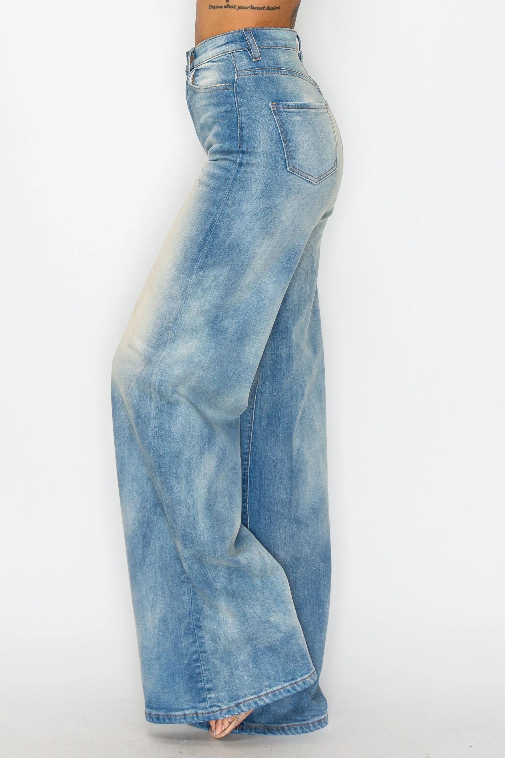 40750 High Rise Wide Leg Vintage Effect Wash Jeans