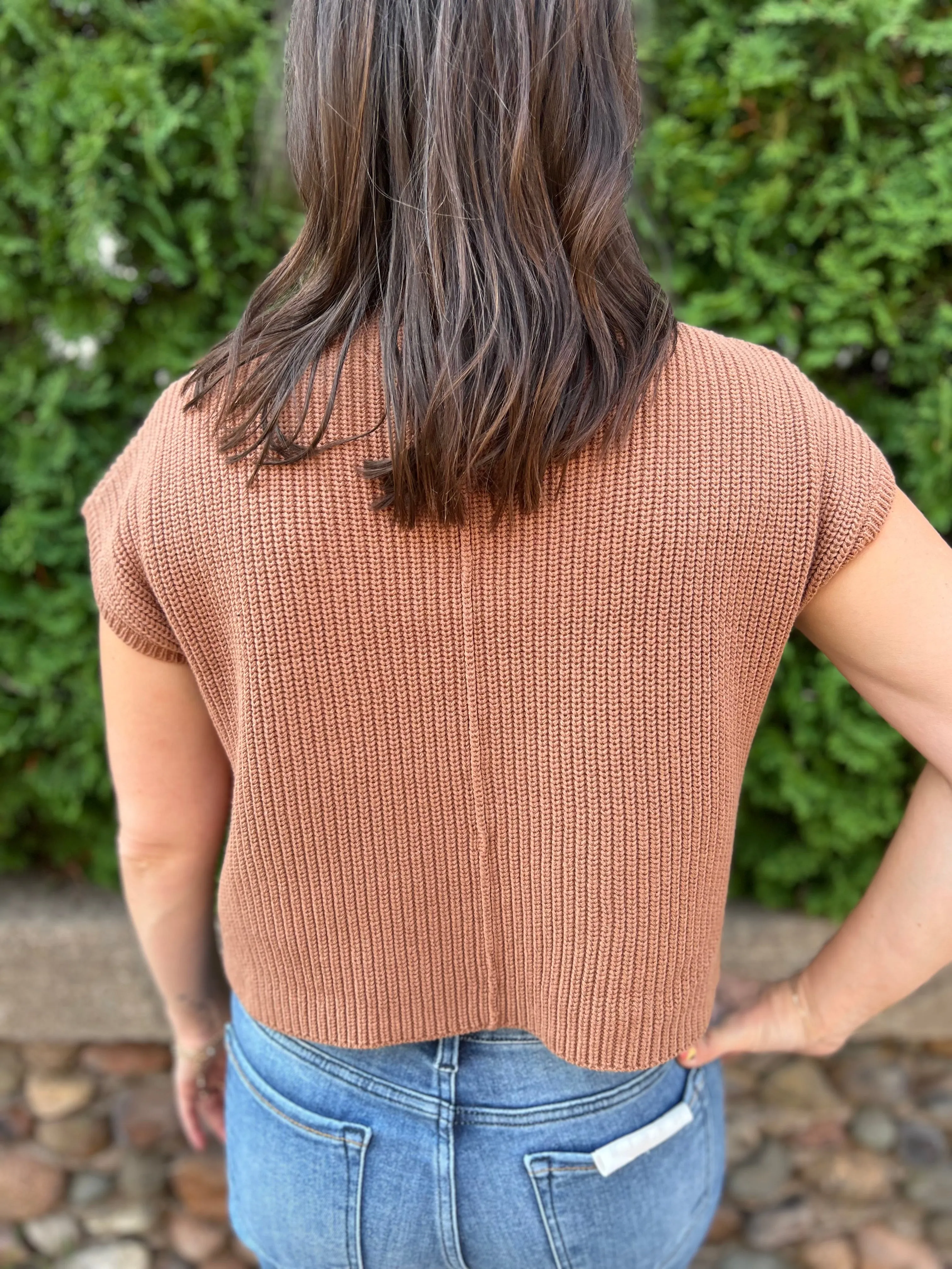 Mock Neck Short Sleeve Cropped Sweater