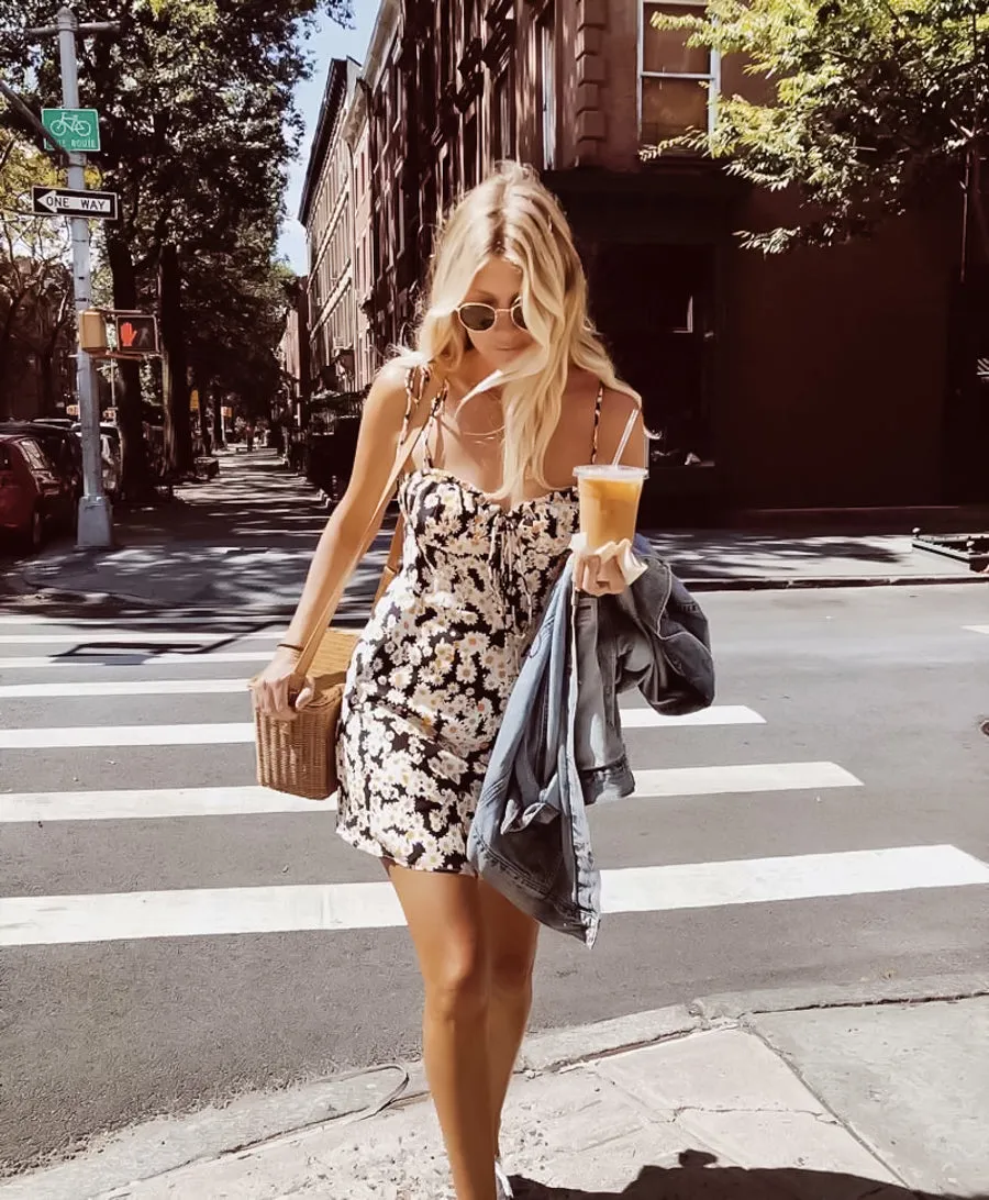 Summer Daisy Dress