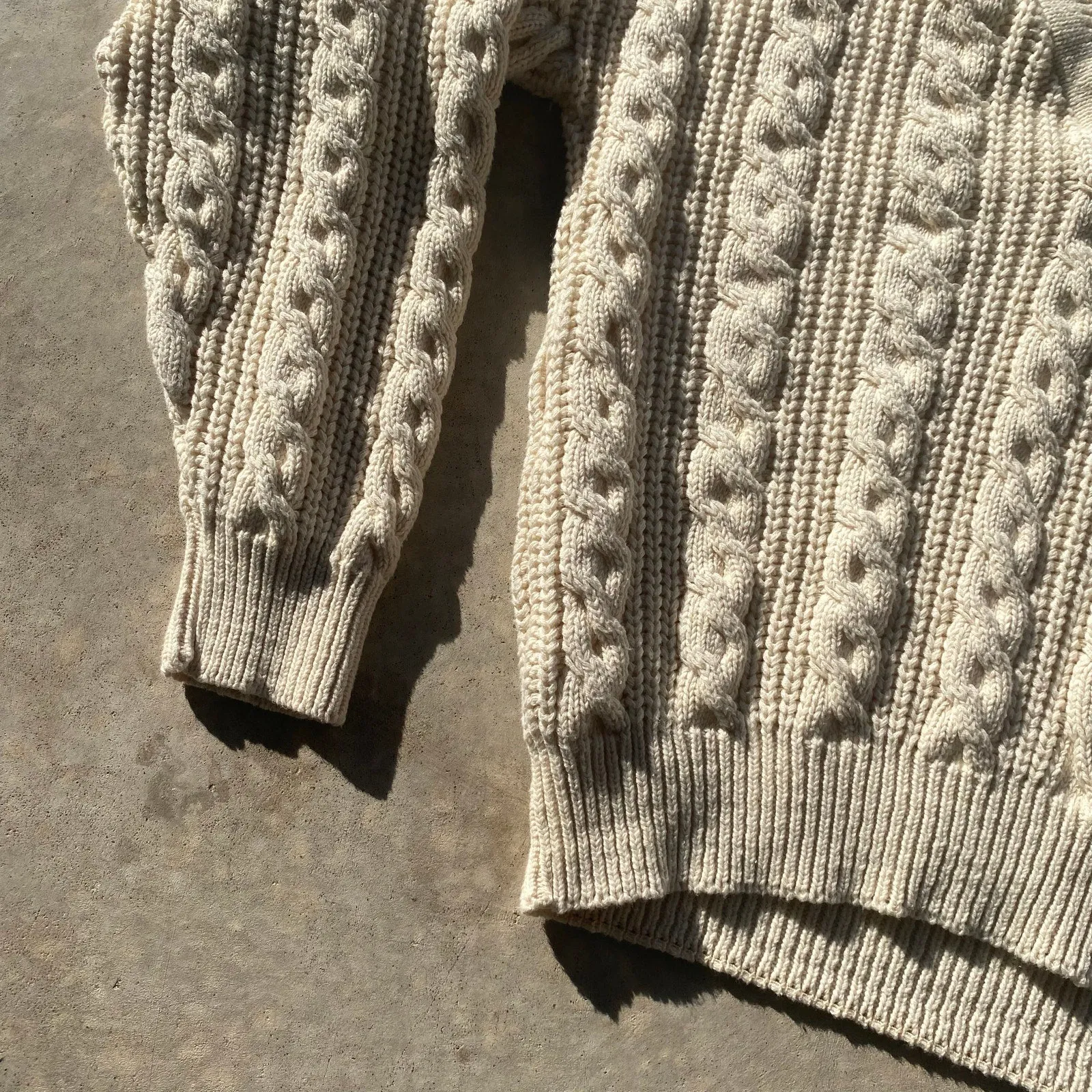 Vintage Grandpa Sweater Cream Cable Knit V Neck Varsity Pullover Sweater Sz XL